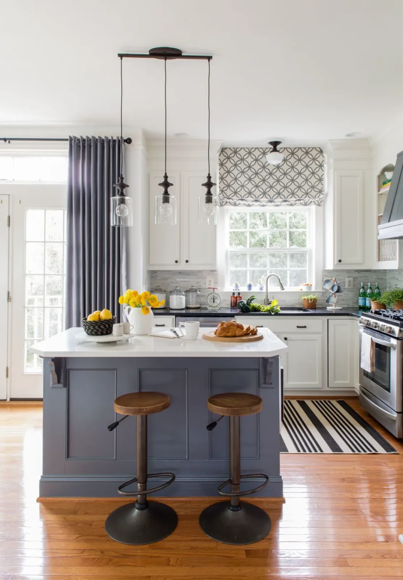 Mixing Finishes in Kitchen Design (2026 Trend)
