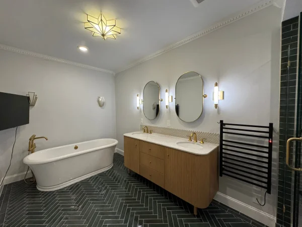 After: primary bathroom remodel in Dallas, TX (photo 2)
