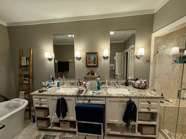 Before: primary bathroom remodel in Dallas, TX (photo 3)